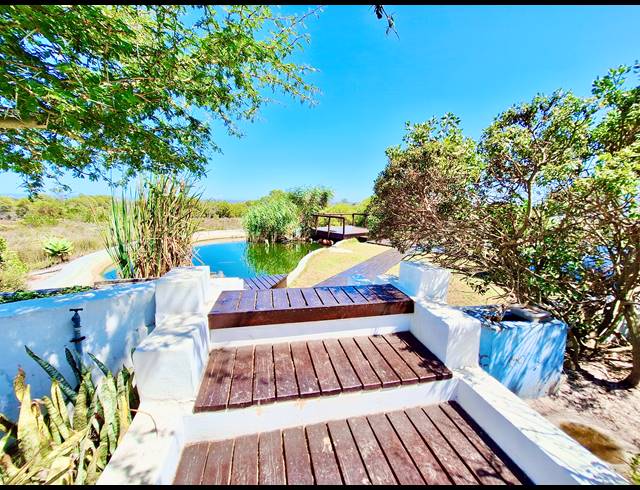 100,000M² FARM FOR SALE IN YZERFONTEIN RURAL